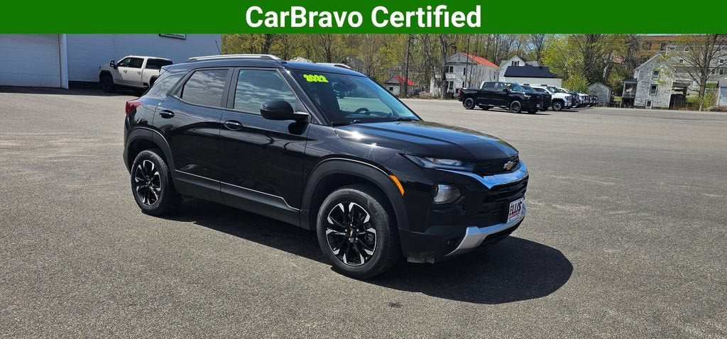 2022 Chevrolet Trailblazer LT in Mosaic Black Metallic — front three-quarter view