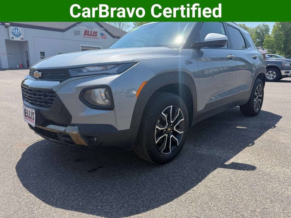 2023 Chevrolet Trailblazer ACTIV in Sterling Gray Metallic — front three-quarter view